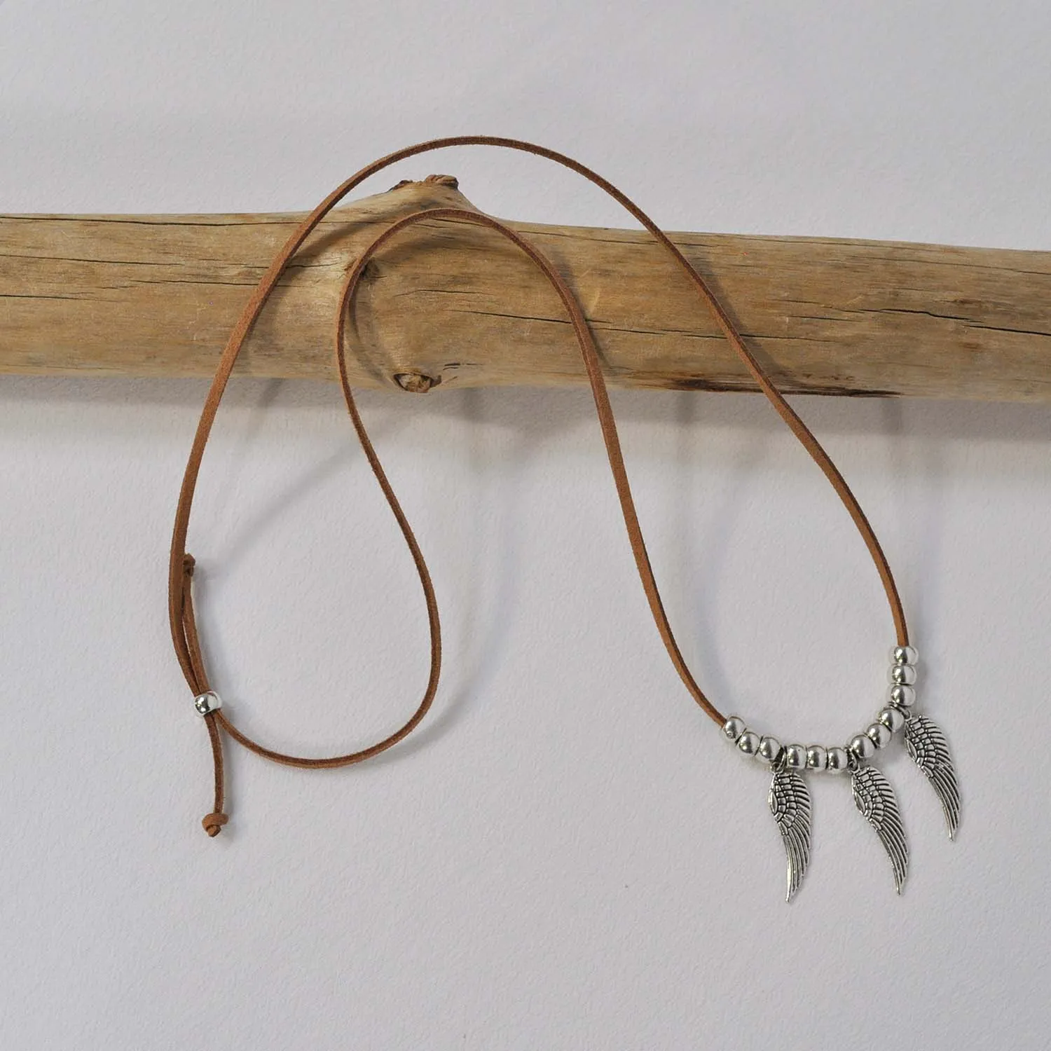 Collar alas