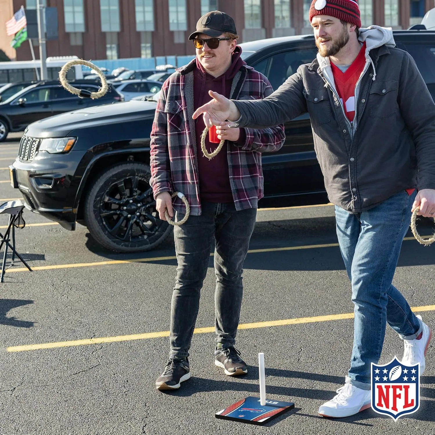 Solid Wood NFL Quoits Set with Direct Print HD Team Graphics  Tailgate Ring Toss Game  Great Gift for Any Football Fan! Ring Toss Family Outdoor Games for The Beach